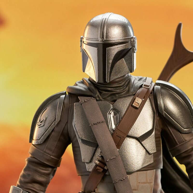 Star Wars The Mandalorian & Grogu Premier Collection Statue